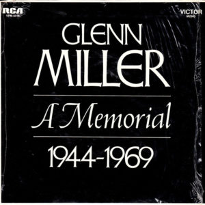 Glenn Miller And His Orchestra - Glenn Miller - A Memorial (7", Jukebox)